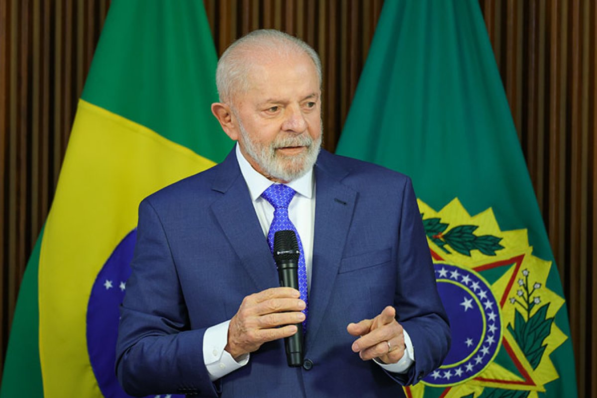 Governo Lula define regras para limitar juros do crédito consignado do trabalhador