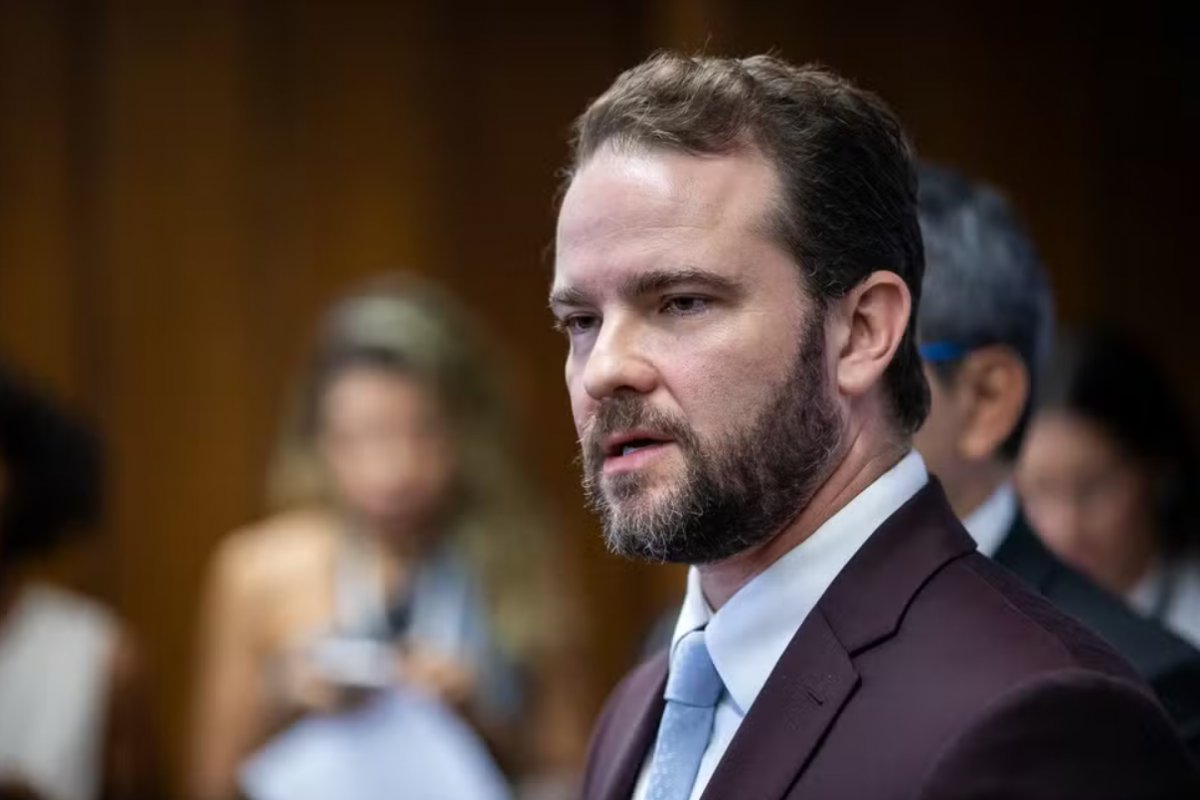 Governo vai permitir uso do FGTS em programa para renegociação de dívidas