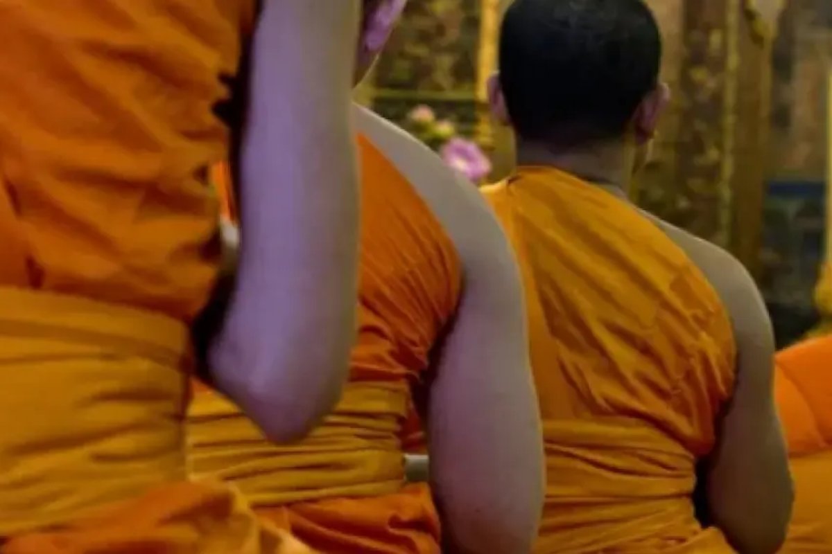 Grupo de monges budistas é preso em Sri Lanka ao tentar transportar 110 kg de maconha