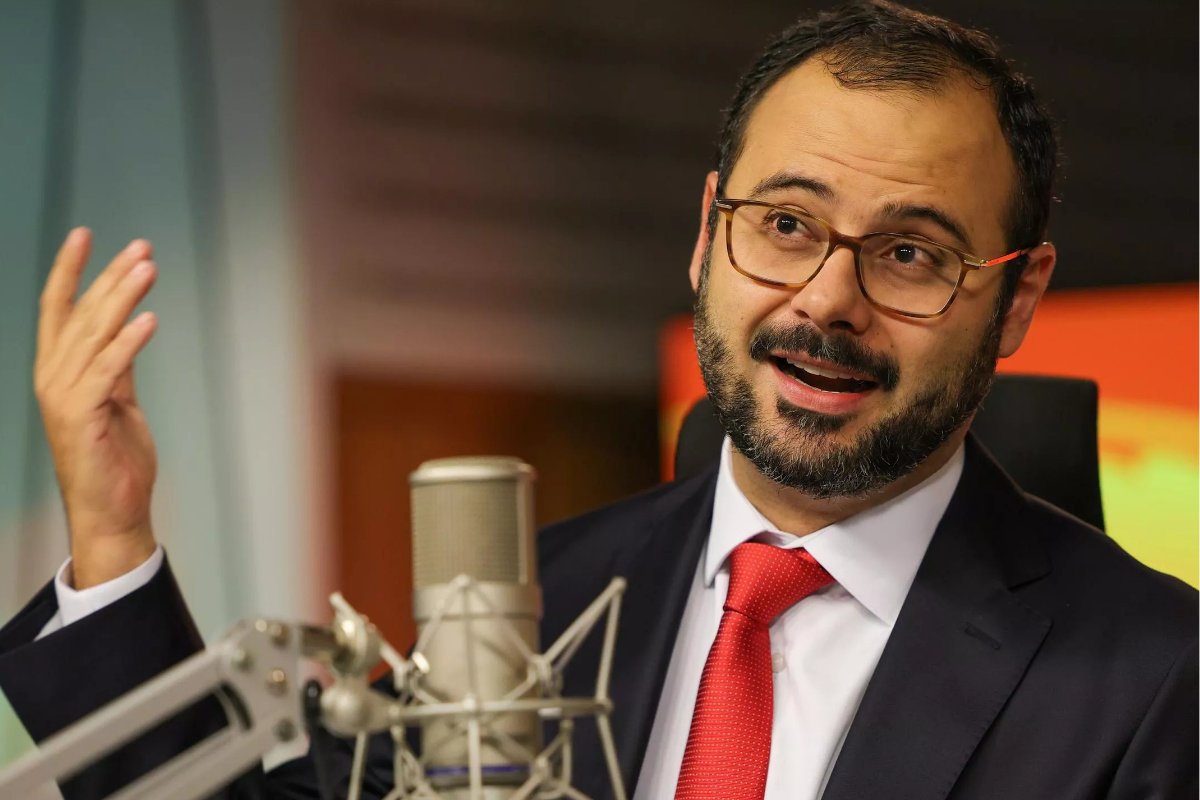 Ministro do Empreendedorismo reconhece que 'endividamento é um dos maiores problemas na vida dos brasileiros'