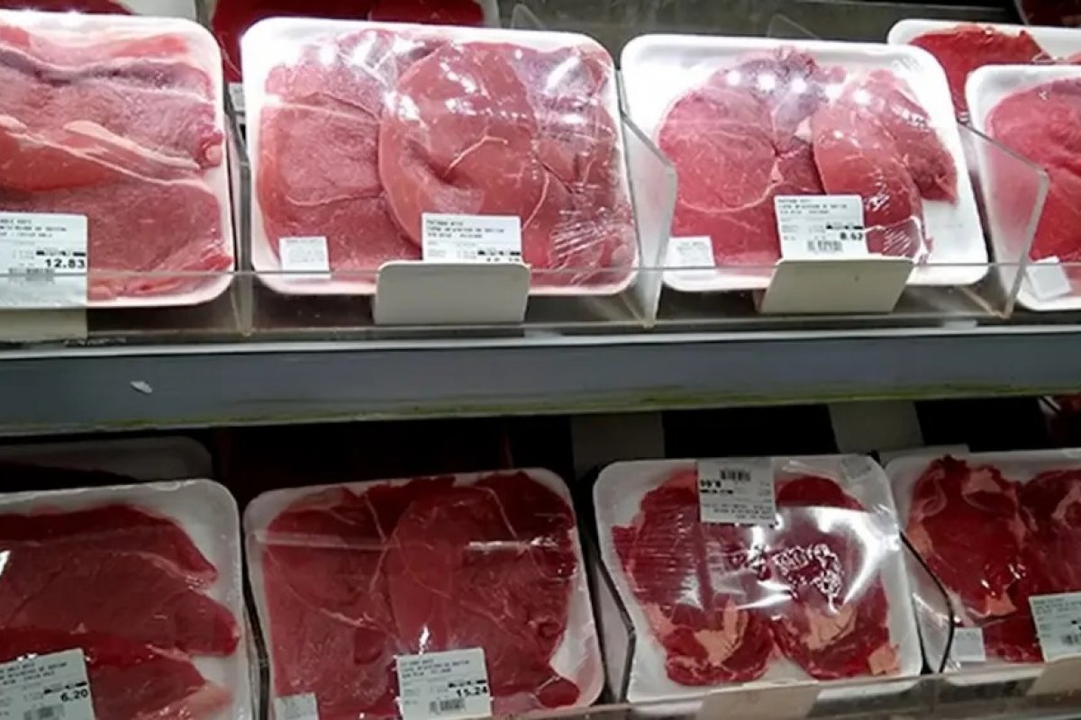 Preços de alimentos e combustíveis aumentam prévia da inflação; Salvador tem segundo pior resultado