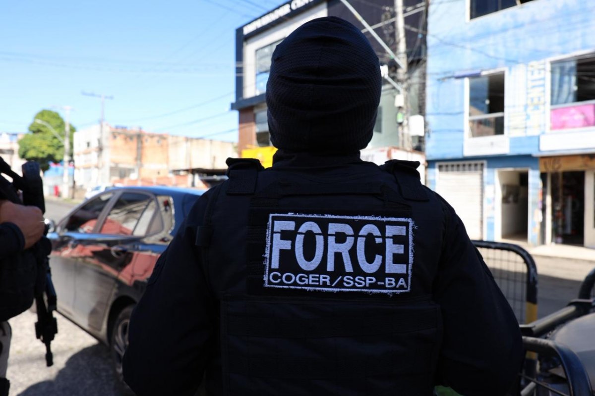 Operação prende soldado suspeito de homicídio em posto de gasolina em Salvador 