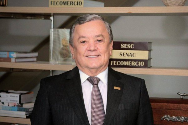 [Após processo conturbado, Kelsor Fernandes é reeleito presidente da Fecomércio-BA]
