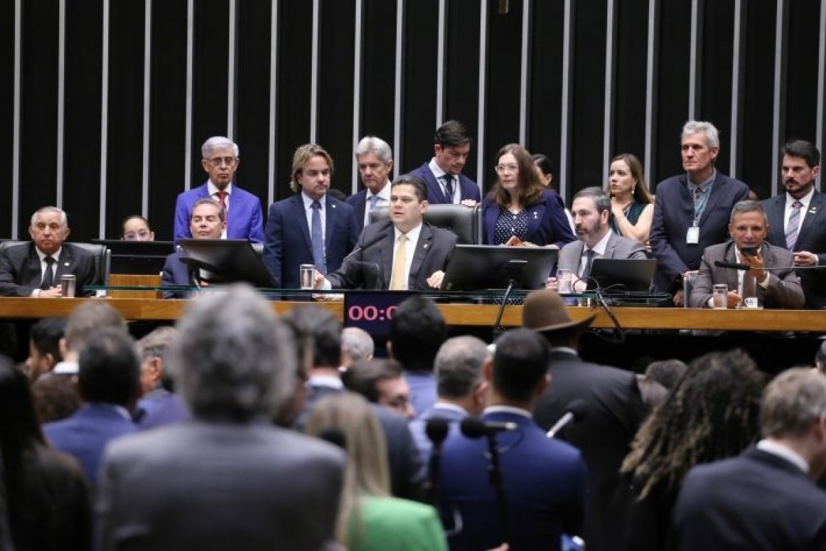 Maioria dos deputados baianos votou contra a derrubada do veto de Lula ao PL da Dosimetria