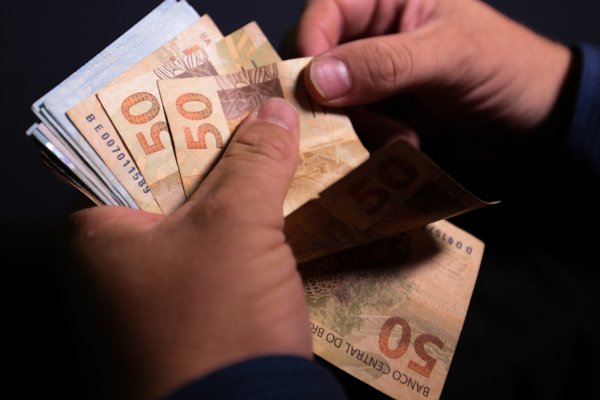 [Empréstimos do Tesouro que driblam meta fiscal crescem 34,5% e chegam a R$ 307 bi]