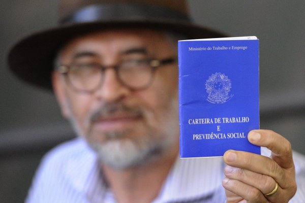[Dia do Trabalho completa 101 anos no Brasil com luta por jornada menor; veja como o feriado surgiu]