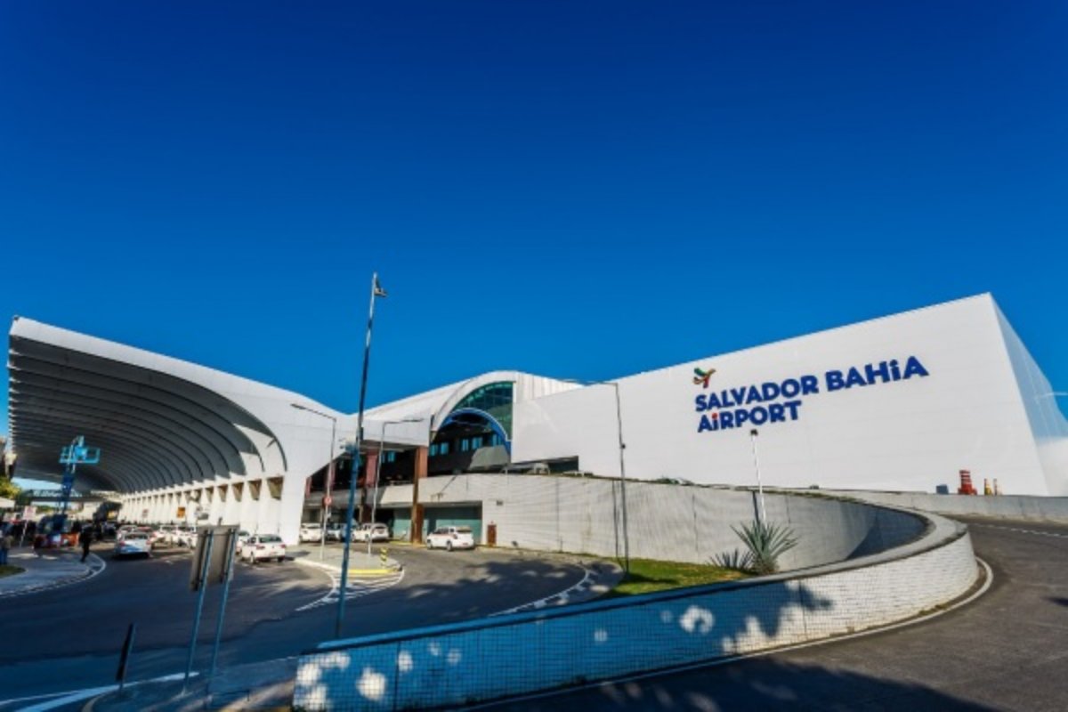 Projeto quer proibir taxa do “Kiss & Fly” no Aeroporto de Salvador