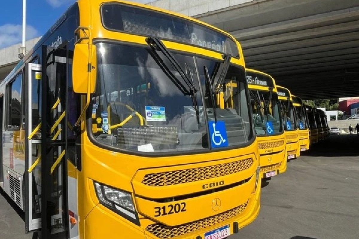 Rodoviários anunciam circulação em faixa única e trânsito pode ser afetado nesta terça (5), em Salvador