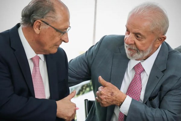 [Geraldo Alckmin diz que Lula pode defender Pix em reunião com Trump]