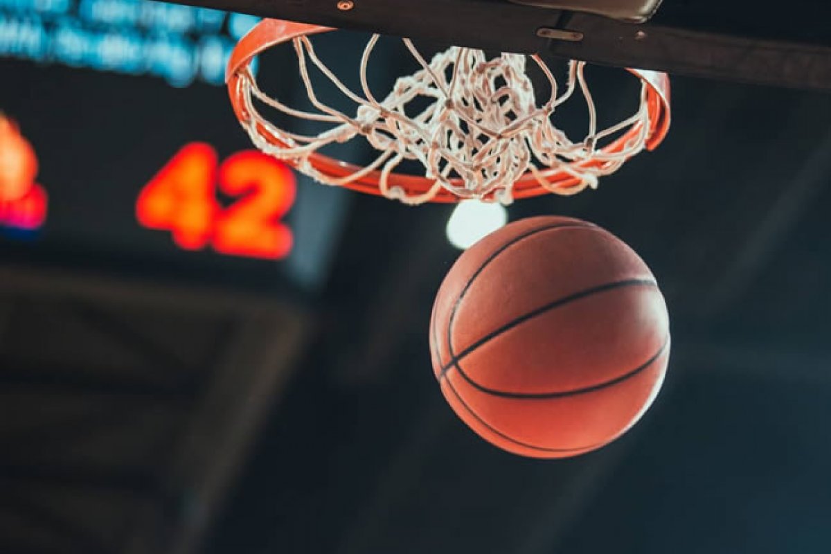 NBA anuncia suspensão da temporada após atleta contrair coronavírus