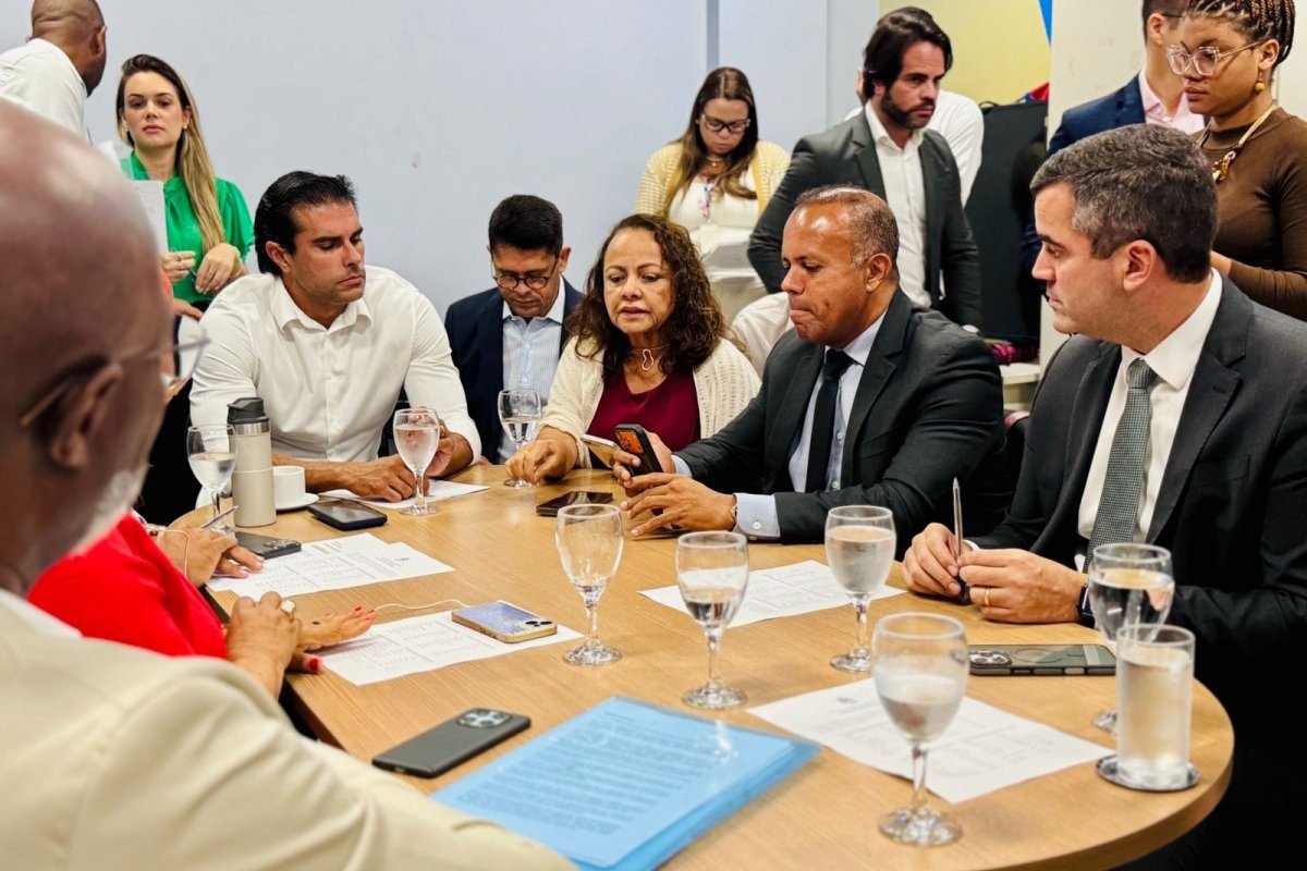 Vídeo: Plano de Segurança de Salvador é aprovado com emendas da oposição: “Se não tivesse acatado, o projeto não iria passar”, diz Randerson Leal