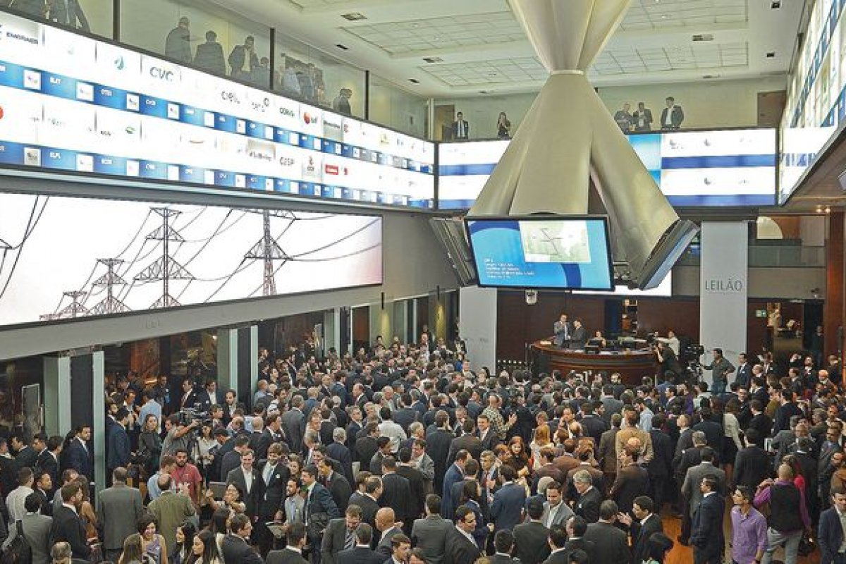 Ibovespa sofre queda de mais de 26% em 2020