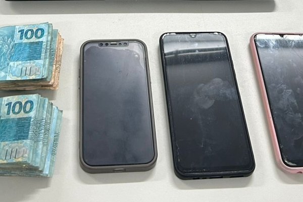 [Cinco pessoas são presas investigadas por participação em grupo criminoso]