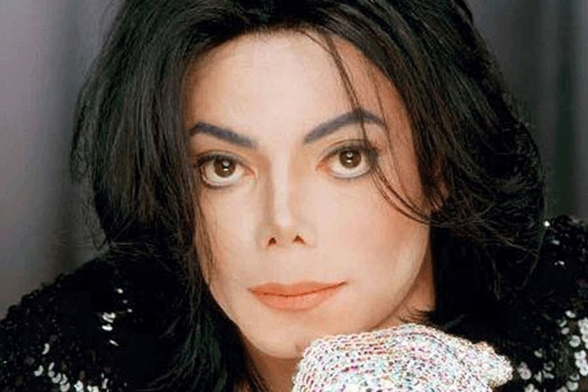 Aparência de Michael Jackson volta a intrigar o público após sucesso da cinebiografia nos cinemas! 