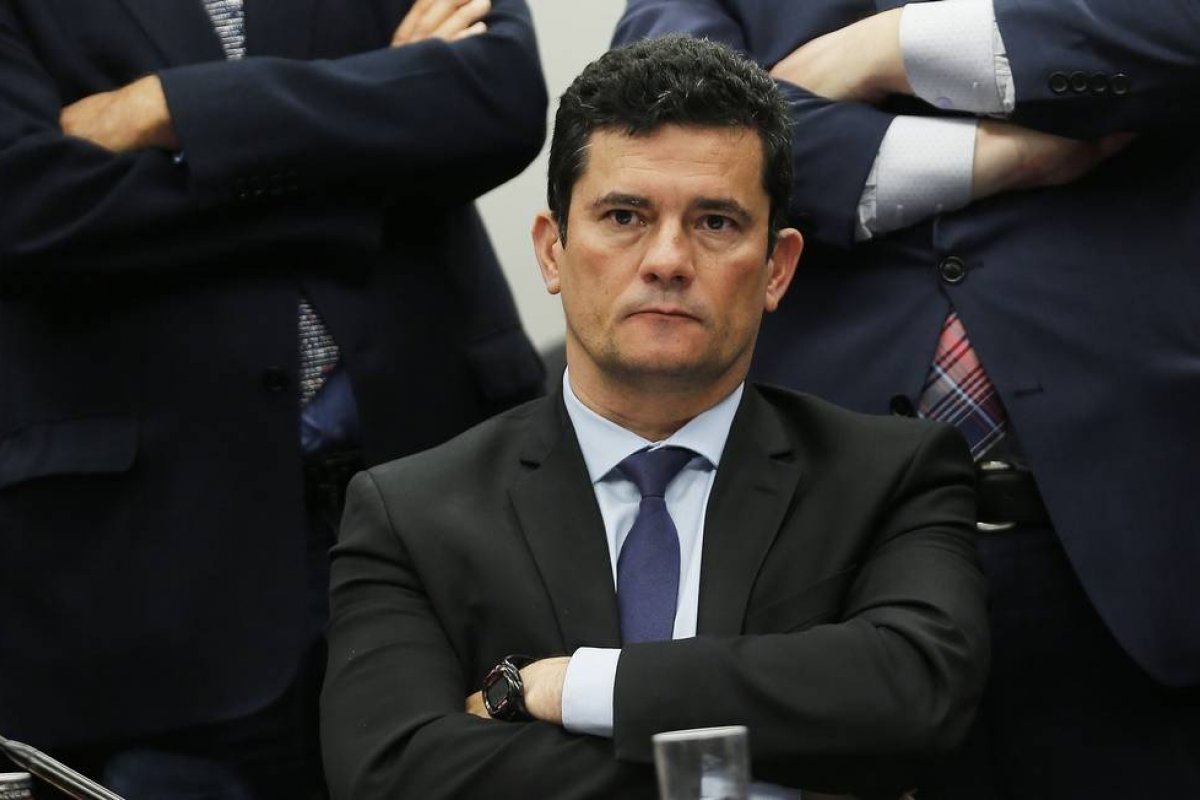 Moro nega ter pedido para beneficiar Ronaldinho Gaúcho no Paraguai