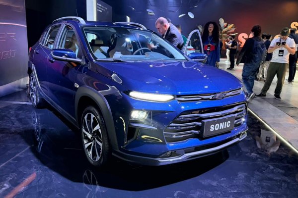 [Chevrolet Sonic 2027: preços e conteúdos das versões Premier e RS]