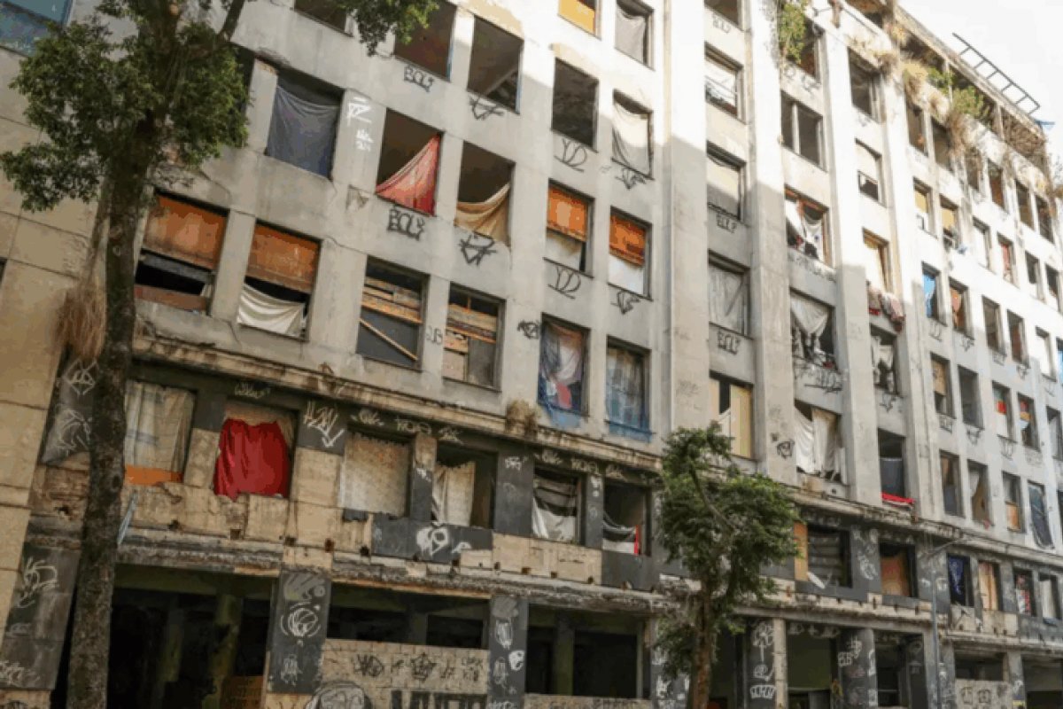 Câmara aprova proposta que acelera posse de imóveis abandonados