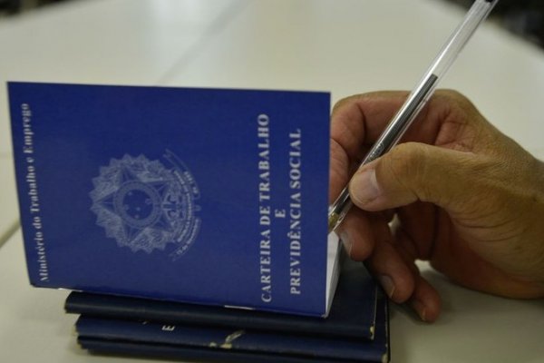 [SineBahia anuncia novas vagas de emprego para esta terça-feira (12)]