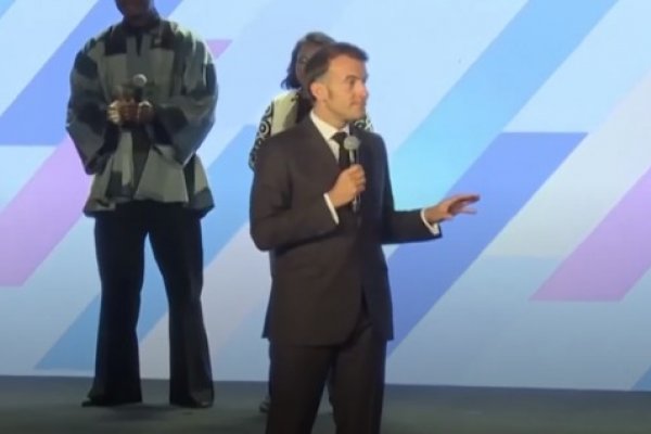 Vídeo: Macron se irrita e pede silêncio em evento voltado à juventude no Quênia: “Há uma total falta de respeito [Vídeo: Macron se irrita e pede silêncio em evento voltado à juventude no Quênia: “Há uma total falta de respeito