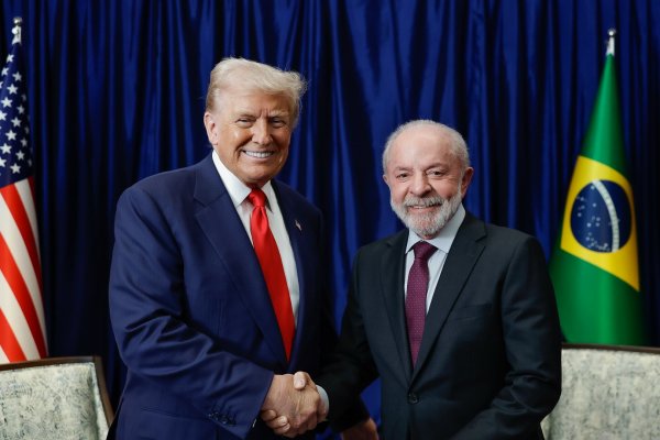 [Vídeo: Lula diz que, se Trump quiser combater o crime organizado, terá que entregar brasileiros criminosos que estão nos EUA]