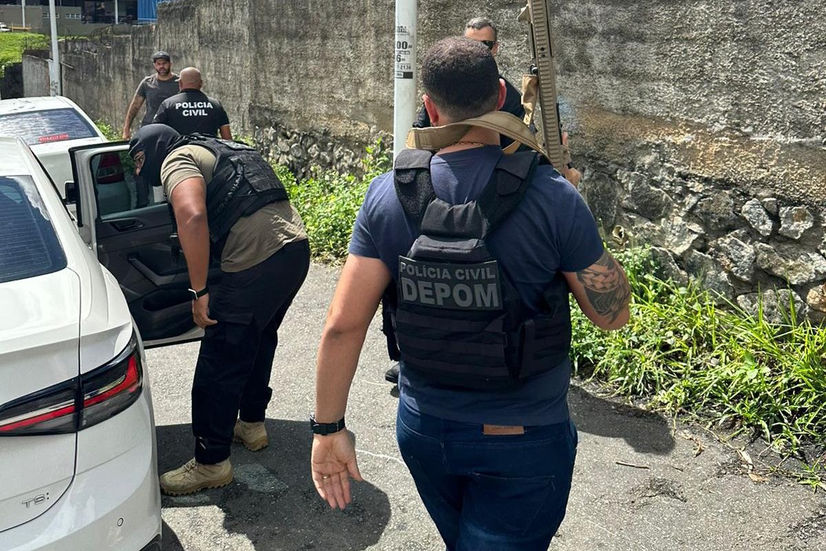 Operação realiza prisão de quatro suspeitos de fazer parte de organização criminosa em Salvador e Remanso