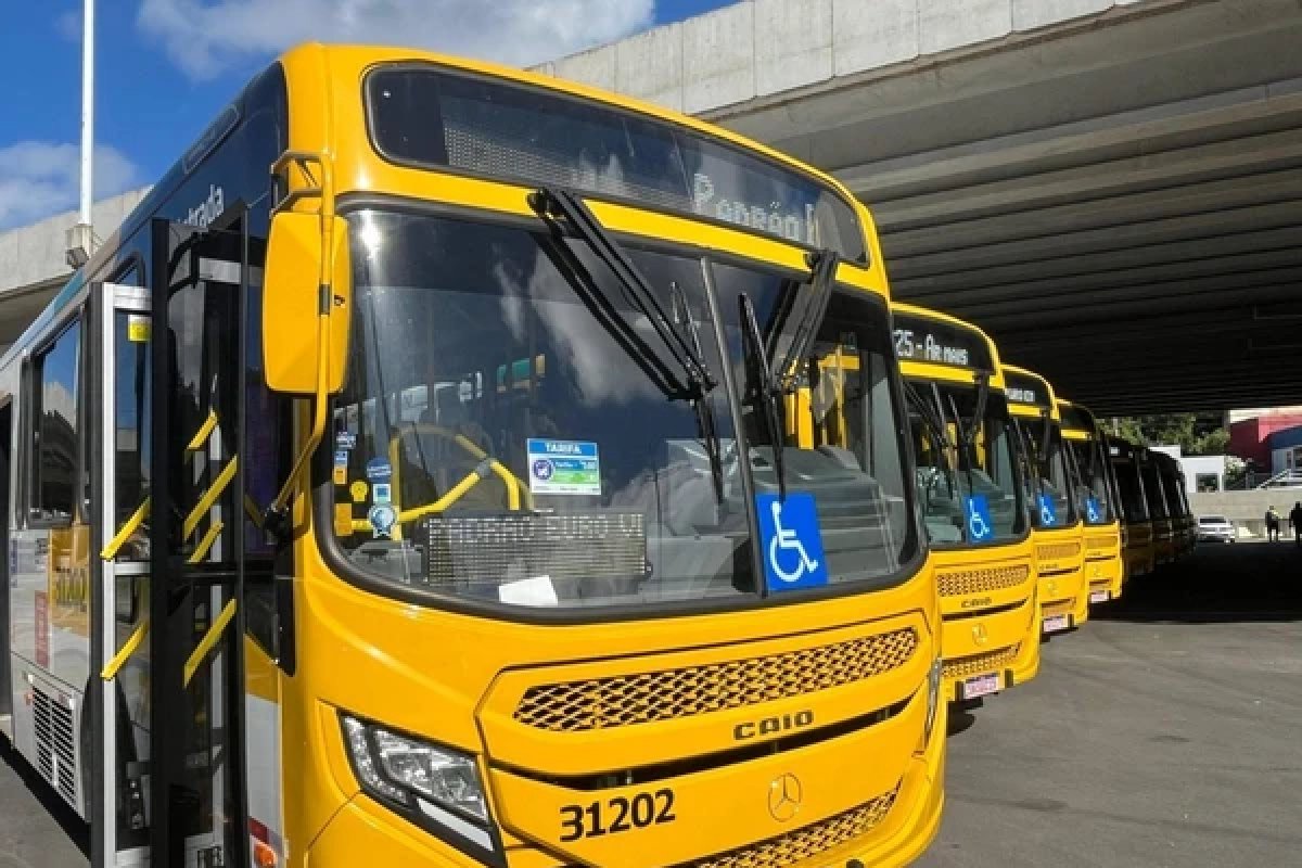 Rodoviários aprovam estado de greve em Salvador; saiba mais