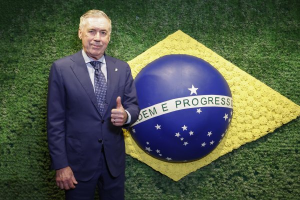 [Vídeo: CBF anuncia renovação com Ancelotti até a Copa do Mundo de 2030]
