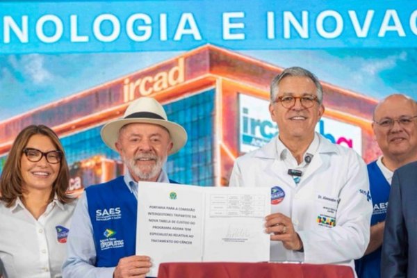 [Governo amplia repasses para câncer e anuncia 23 novos medicamentos no SUS]