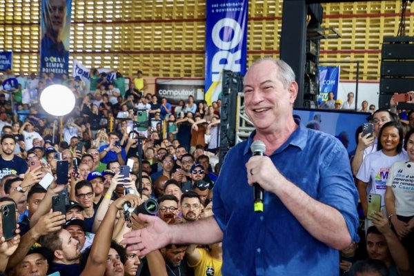 [Ciro Gomes lança pré-candidatura ao governo do Ceará após recusa à disputa pela Presidência]