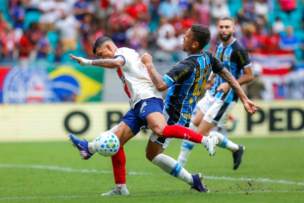 [Bahia empata com o Grêmio sob protestos e amplia jejum no Brasileirão]