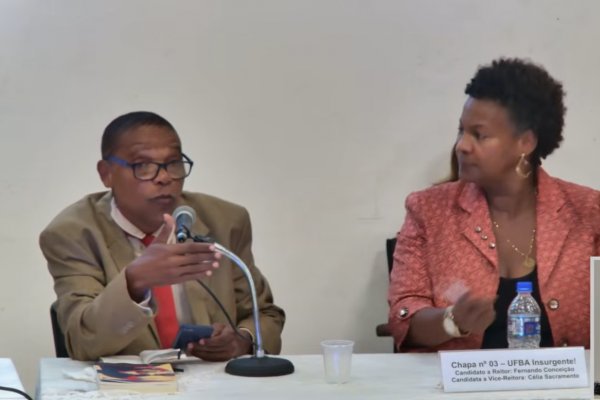 [VÍDEO: Candidato à Reitoria da UFBA chama aluno de 