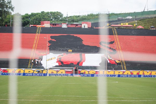 [Vitória volta à semifinal da Copa do Nordeste e tenta encerrar jejum de títulos]