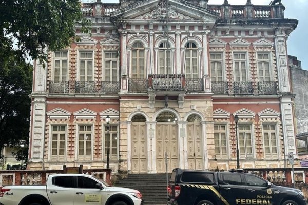 [PF investiga suspeita de desvio de  R$ 1,7 milhão em contrato emergencial da merenda escolar de Ilhéus]