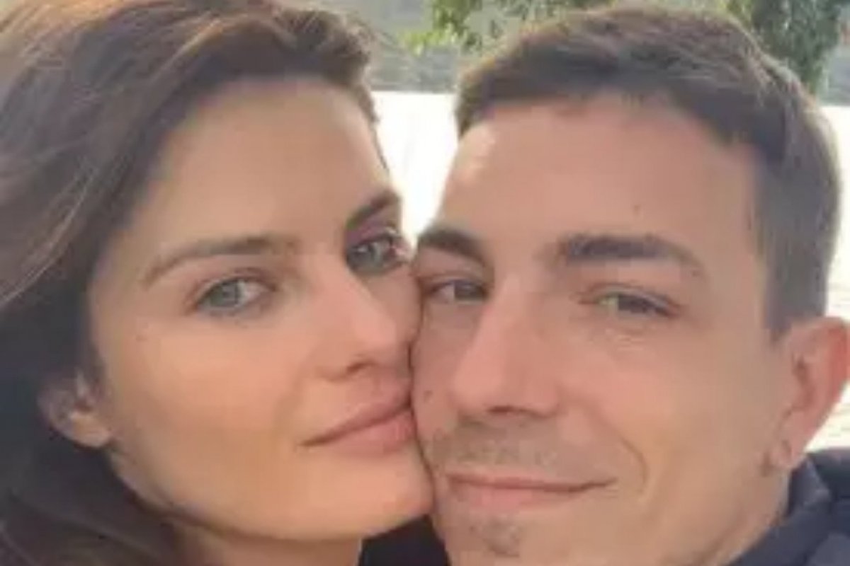 Di Ferrero avisa que está isolado com coronavírus