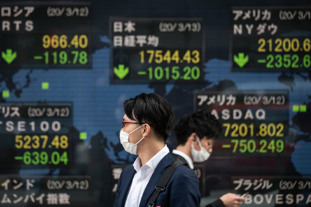 Bolsas asiáticas fecham em queda nesta sexta (13)
