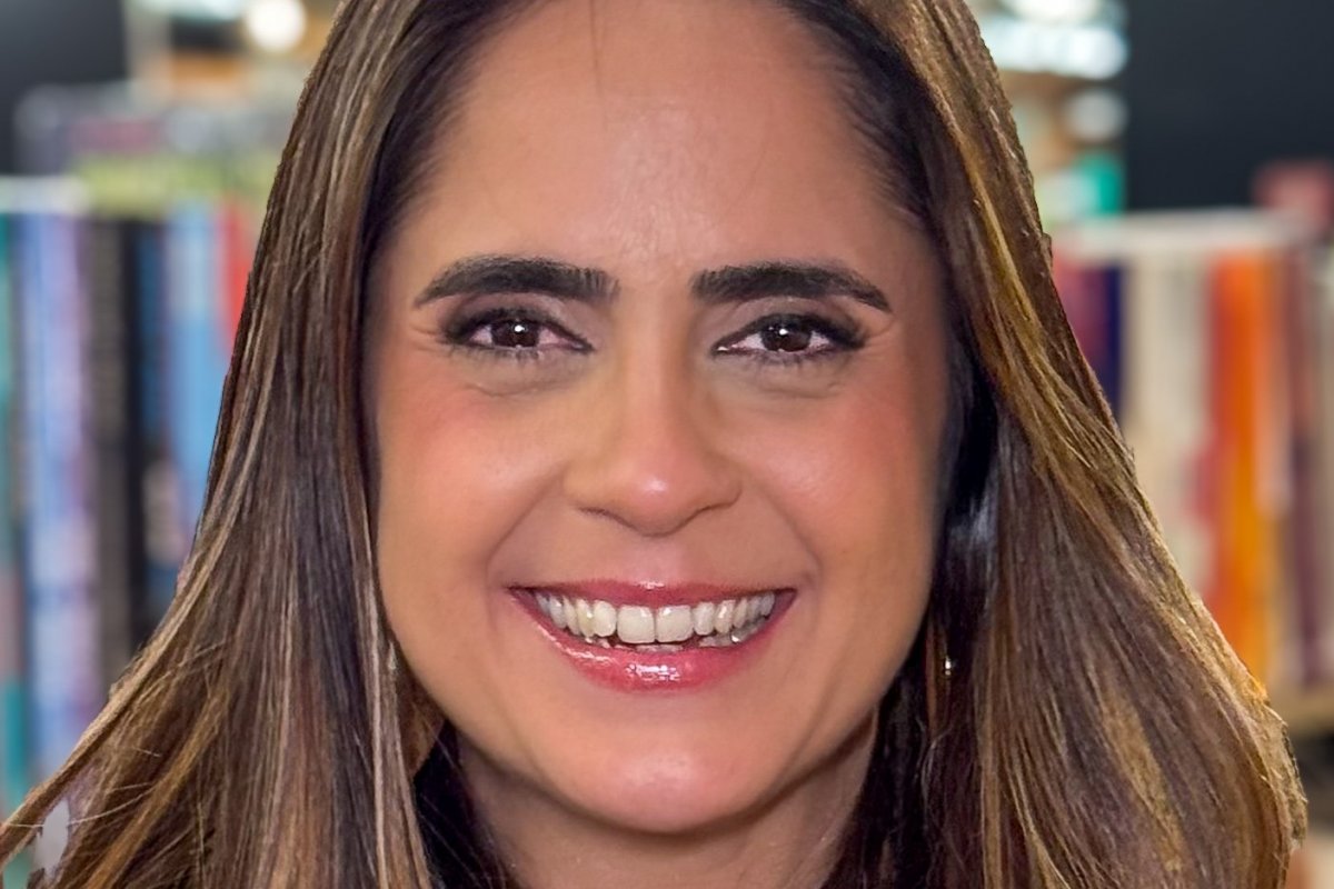Fabiane Maimone movimenta sessões de autógrafos com livro entre os mais vendidos do país!