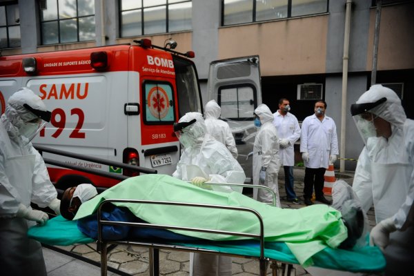 [OMS alerta para risco de expansão de surto de Ebola com 160 mortes na África]