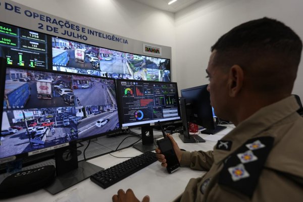 [Policia da Bahia prende mil foragidos com ferramenta de reconhecimento facial]