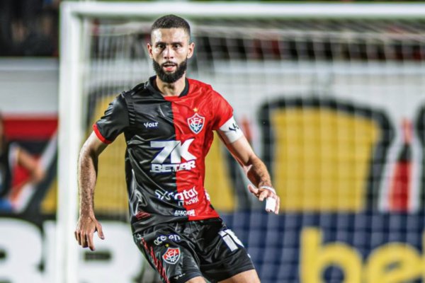 [Vitória endurece cobrança ao Grêmio por dívida milionária envolvendo Wagner Leonardo]