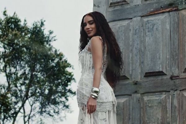 [“Eu não via sentido na vida”: fala de Anitta mostra o cansaço emocional de mulheres que precisam dar conta de tudo! ]