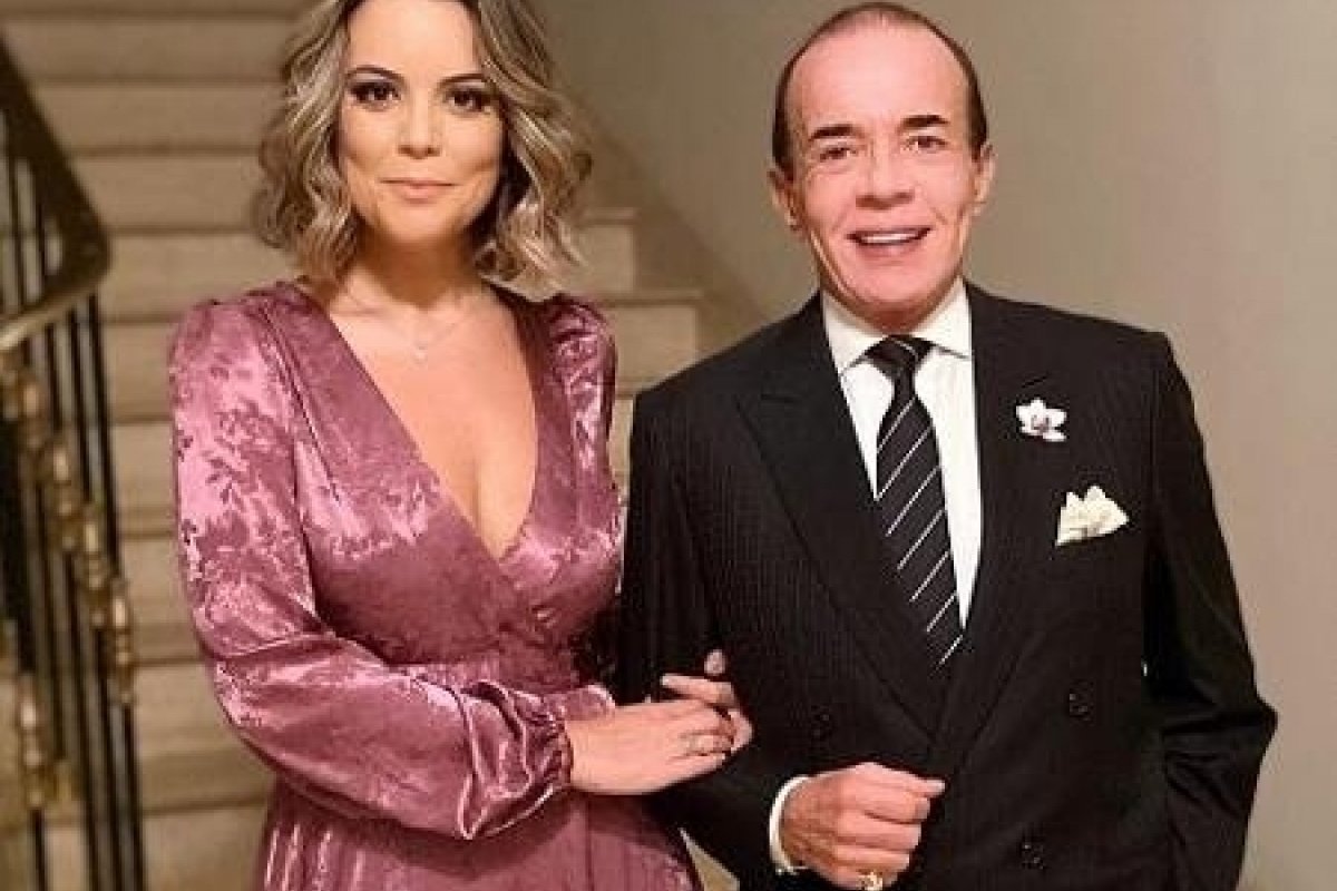 Chiquinho Scarpa apresenta nova namorada