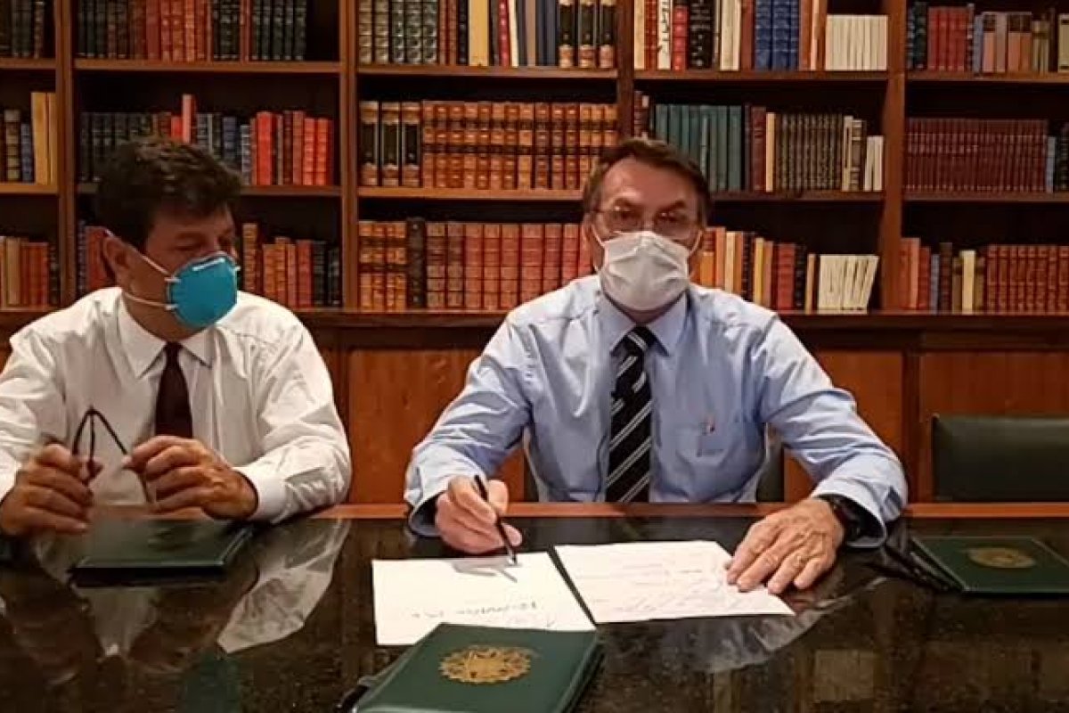 Contraprova do teste de coronavírus de Bolsonaro dá negativo