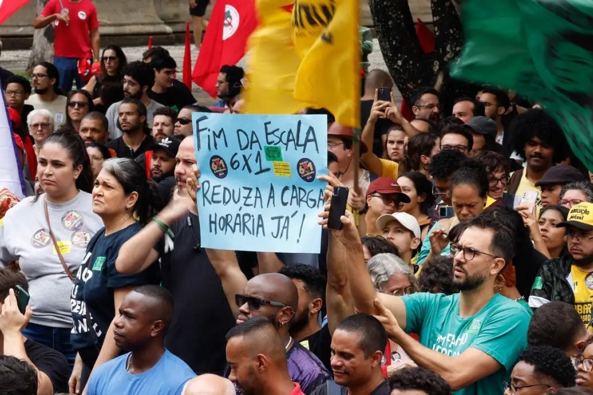 Saiba o que muda para os trabalhadores com a PEC que estabelece o fim da escala 6x1