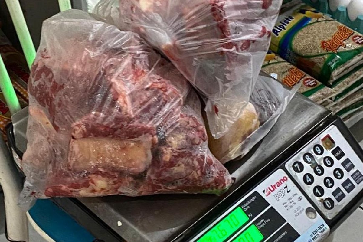 Homem é preso acusado de roubar gado em Itapetinga