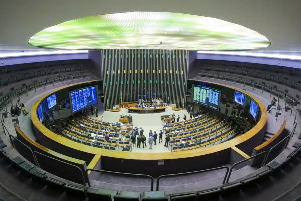 [Governo bloqueia R$ 4,6 bi em emendas para cumprir regras fiscais; trava também atinge ministérios]