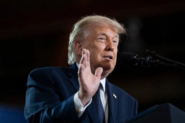 [PCC e CV foram detectados em 12 estados dos Estados Unidos, diz porta-voz do governo Trump]