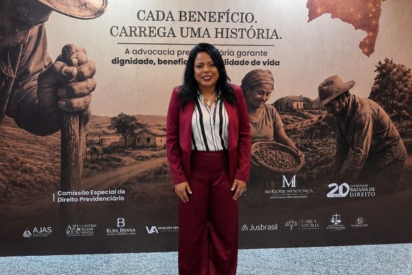[Dra. Elba Braga destaca advocacia previdenciária militar estratégica durante o I Congresso de Direito Previdenciário da Bahia! ]