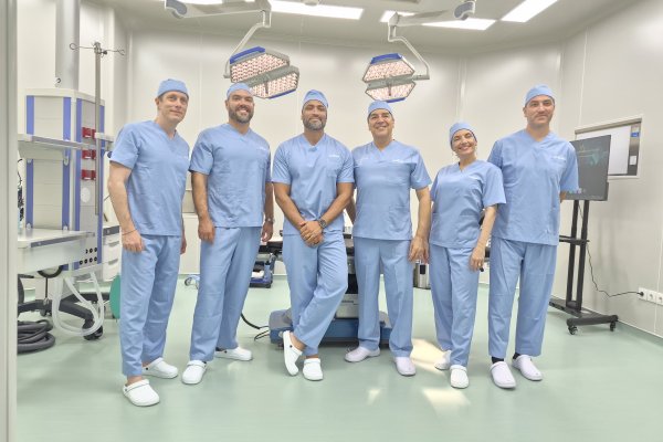 [ Cirurgião plástico baiano passa a integrar corpo clínico de centro internacional de saúde em Bali! ]
