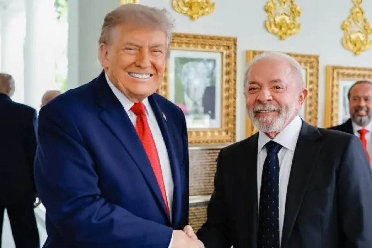 Governo Lula acusa família Bolsonaro de motivar tarifaço de 25% dos EUA contra o Brasil