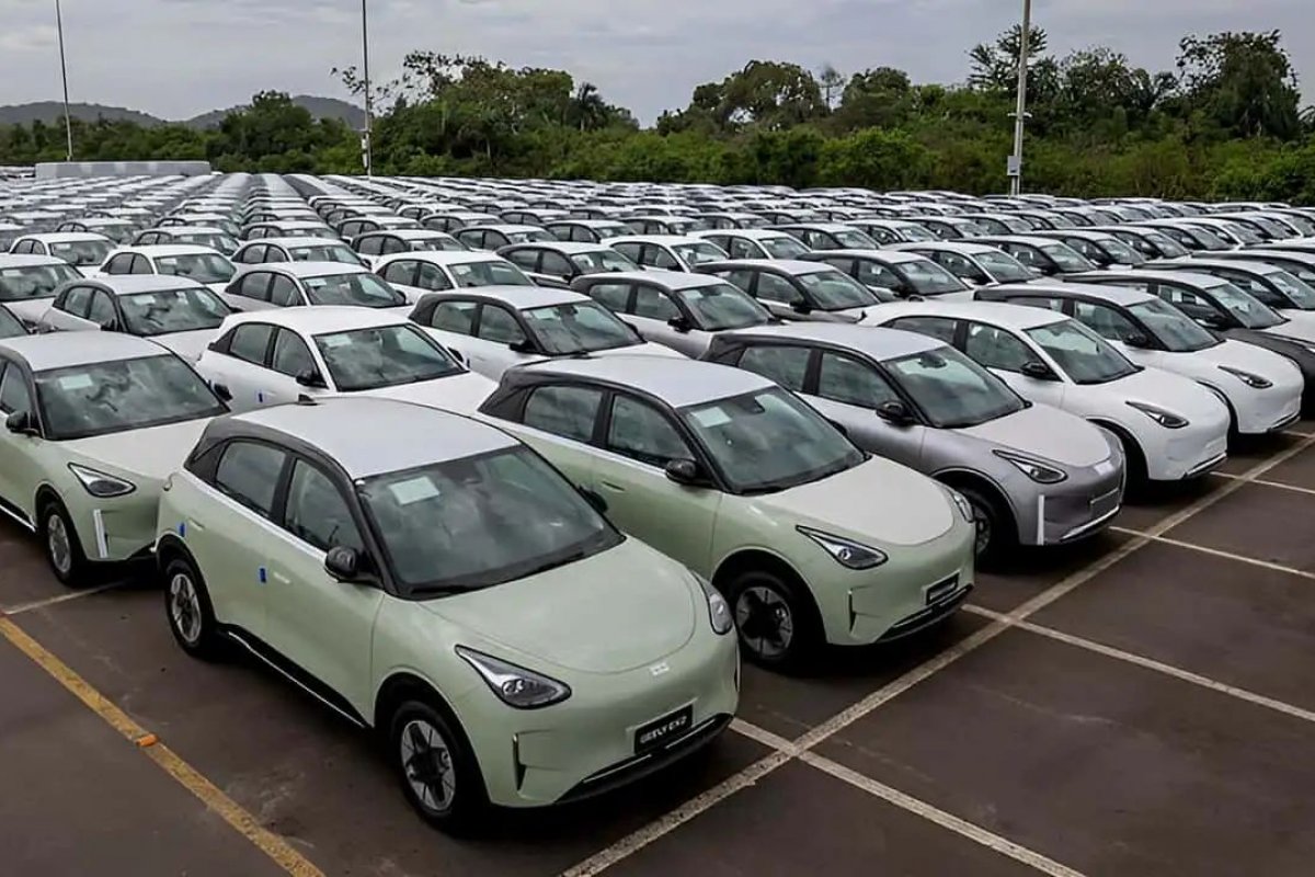 Geely EX2 será produzido no Brasil antes do fim do ano 